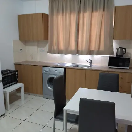 Polycarpou 48 Apartment